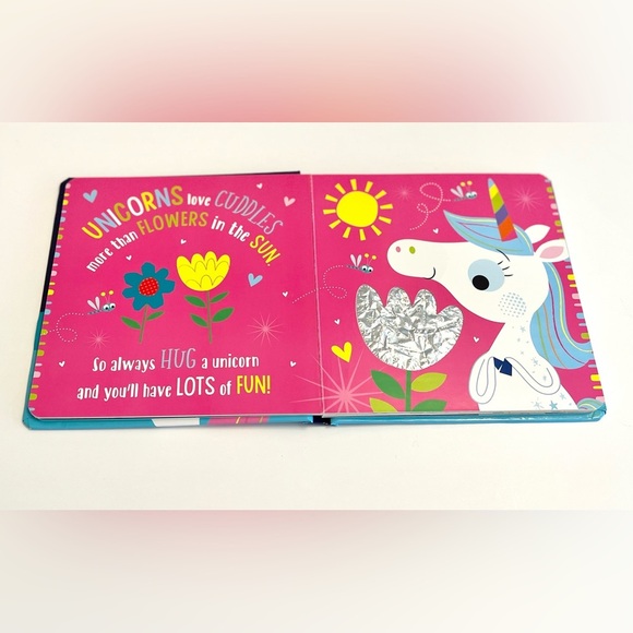 💫$6/ADD ON 💫 Colorful Touch and Feel Unicorn Kids Book for 0+ Years - LIKE NEW - Picture 4 of 7